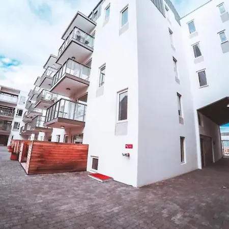 Apartment Luxury New In Downtown *